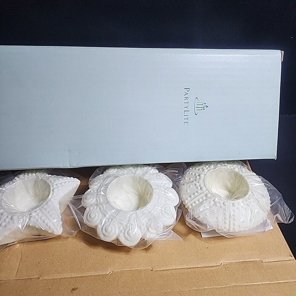 Partylite, SEA DRIFTERS (P7103) Shoreline, Porcelain Bisque Tealight Set (3)